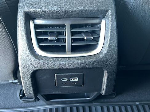 Certified 2021 Chevrolet Blazer LT AWD/4WD image 14