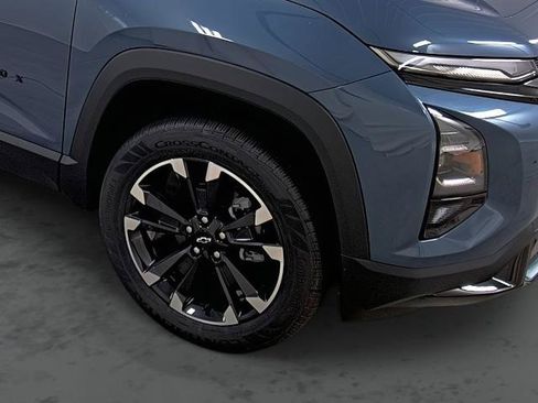 New 2026 Chevrolet Equinox RS w/ Convenience Package III AWD/4WD image 14