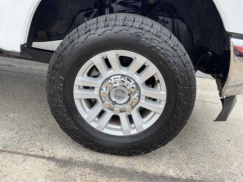 Used 2019 Ford F350 XLT w/ XLT Value Package AWD/4WD image 5