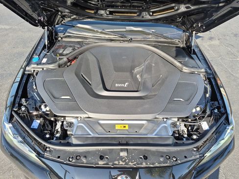New 2026 BMW i4 eDrive40 w/ Parking Assistance Package RWD image 34