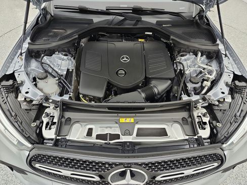 New 2026 Mercedes-Benz GLC 300 image 12