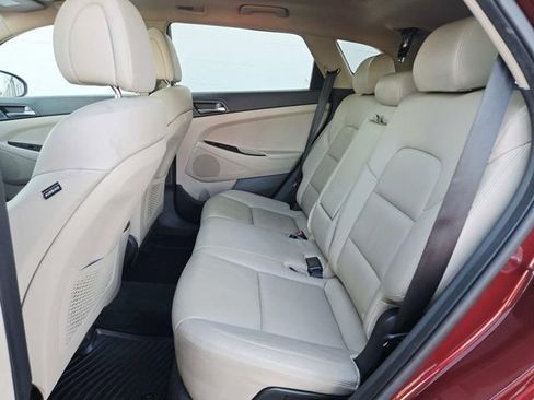 Used 2016 Hyundai Tucson Limited w/ Option Group 03 image 10