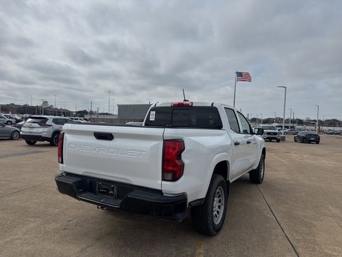 Used 2024 Chevrolet Colorado W/T w/ Safety Package image 20