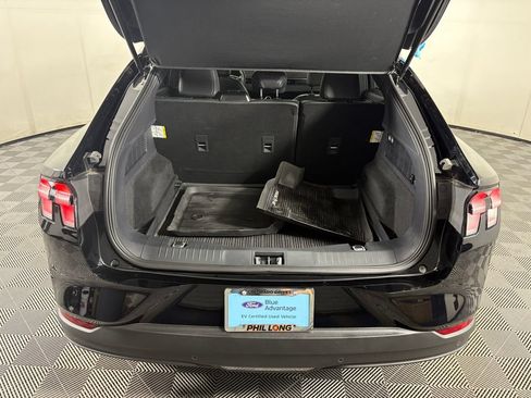 Certified 2024 Ford Mustang Mach-E Select AWD/4WD image 32