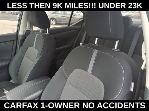 Used 2025 Nissan Sentra SV image 13