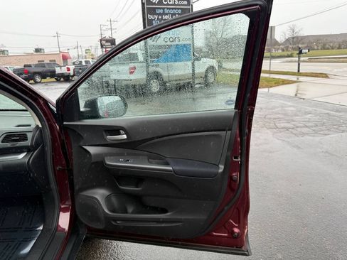 Used 2015 Honda CR-V LX image 14