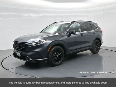 Used 2025 Honda CR-V Sport image 2