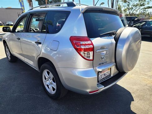 Used 2011 Toyota RAV4 2WD w/ Base L4 Extra Value Pkg image 12