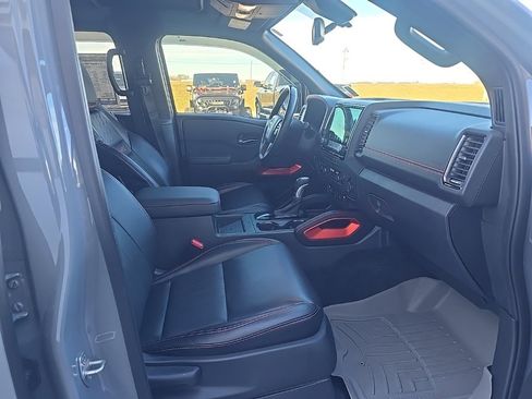 Used 2023 Nissan Frontier PRO-4X w/ Pro-4X Premium Package image 24