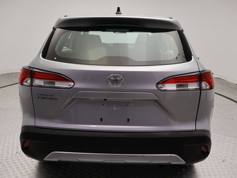 Certified 2022 Toyota Corolla Cross L FWD image 10