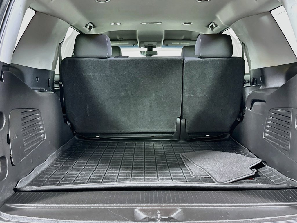 Used 2019 Chevrolet Tahoe LS RWD image 16