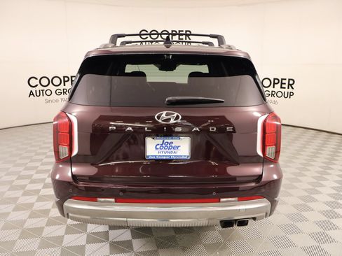 Used 2023 Hyundai Palisade Calligraphy FWD image 25