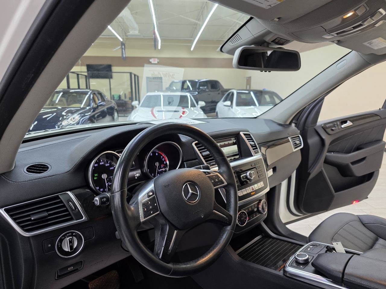 Used 2016 Mercedes-Benz GL 450 4MATIC w/ Premium I Package image 20
