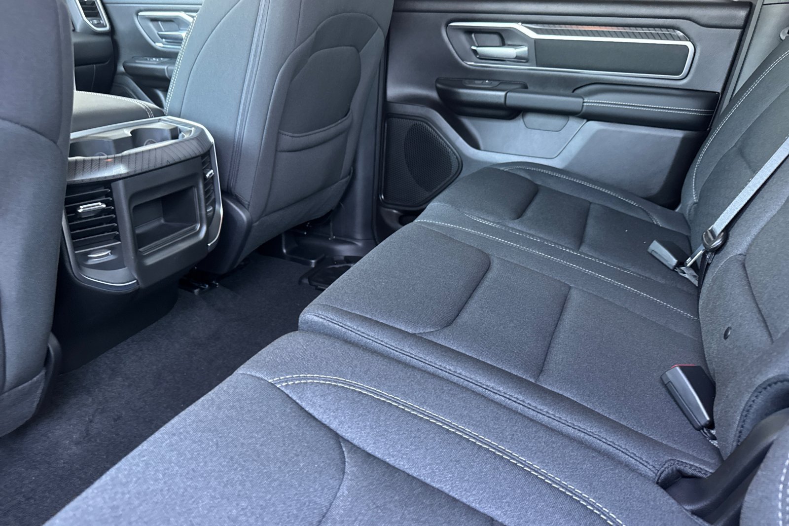 New 2027 RAM 1500 4x4 Crew Cab image 11