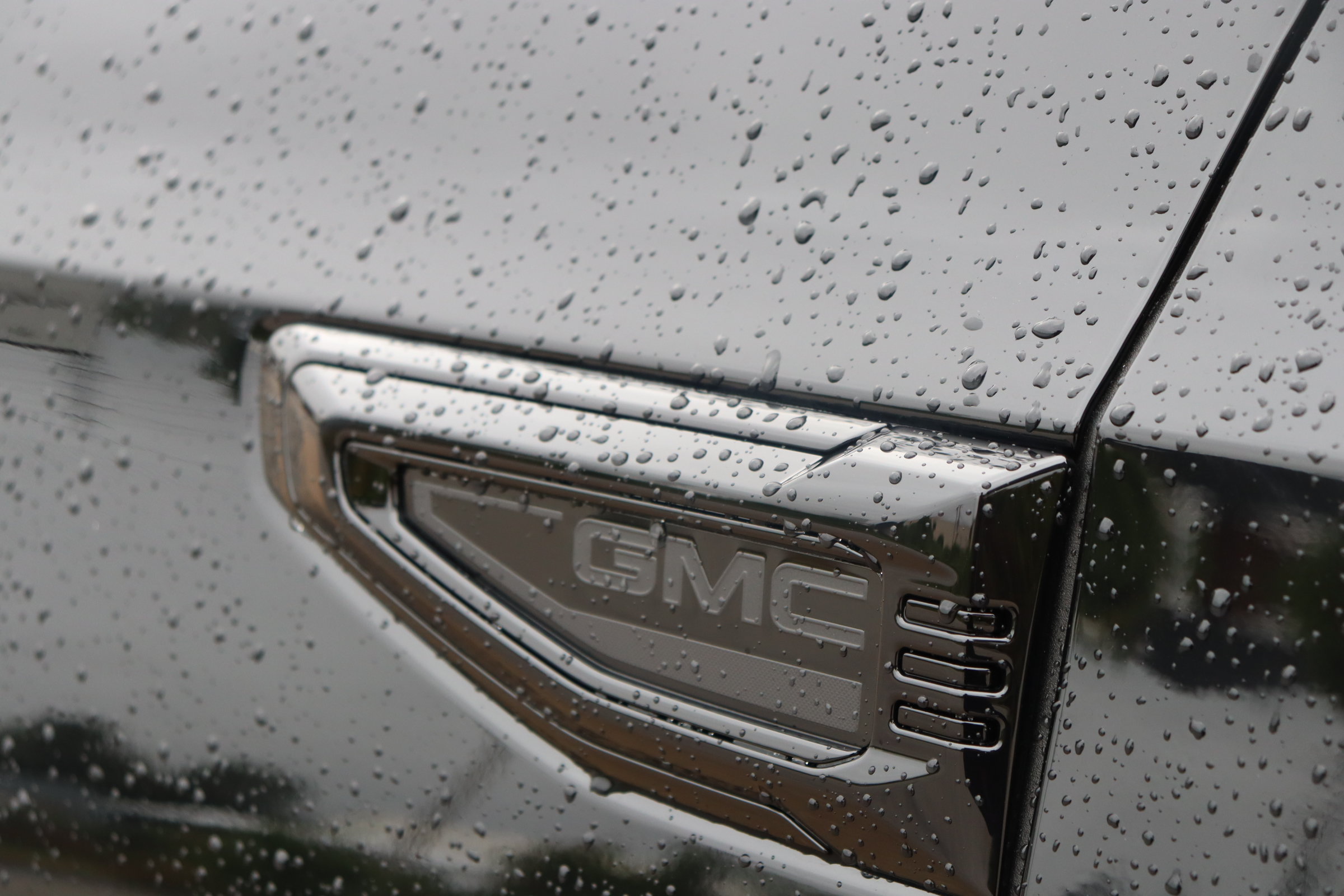 New 2026 GMC Yukon Denali w/ Sun & Power Step Package AWD/4WD image 14