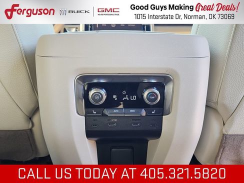 New 2026 GMC Yukon Denali w/ Denali Reserve Package AWD/4WD image 56