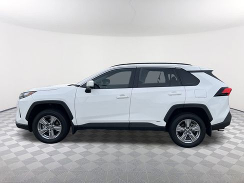 Used 2022 Toyota RAV4 XLE image 15
