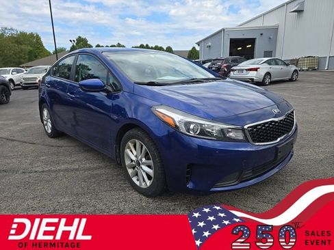 Used 2017 Kia Forte S FWD image 1