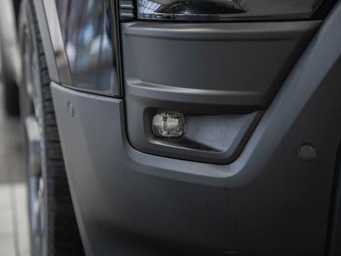 New 2026 Jeep Cherokee Overland image 14