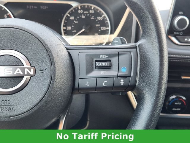 Used 2024 Nissan Rogue SV FWD image 27