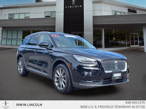 Certified 2022 Lincoln Corsair AWD w/ Premium Package image 2