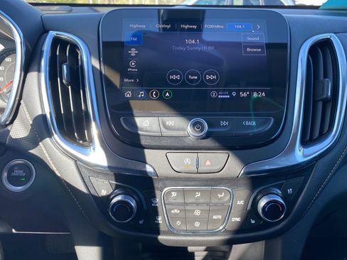 Used 2024 Chevrolet Equinox Premier AWD/4WD image 13