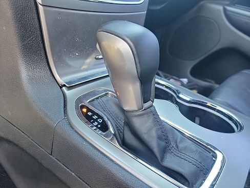 Used 2018 Jeep Grand Cherokee Limited image 46