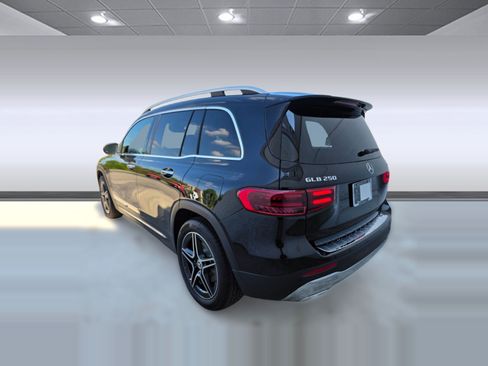 New 2026 Mercedes-Benz GLB 250 4MATIC image 3