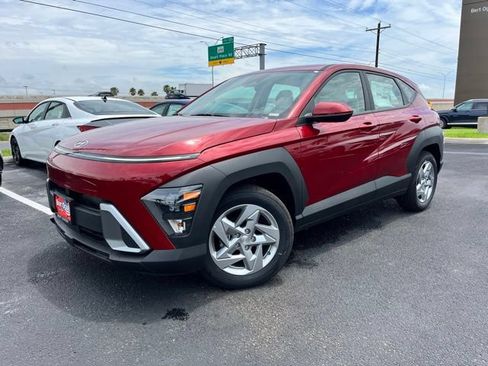 New 2026 Hyundai Kona SE FWD image 3