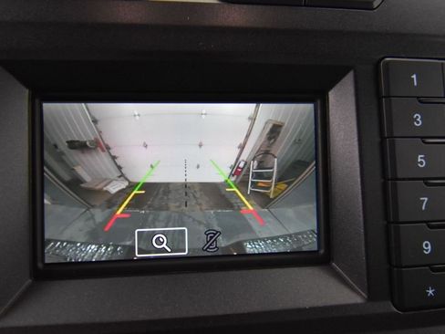 Used 2018 Ford F150 XLT w/ XTR Package image 10