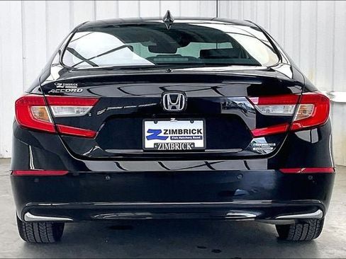 Certified 2021 Honda Accord Touring image 4