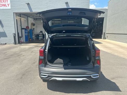 Used 2023 Kia Seltos SX AWD/4WD image 23