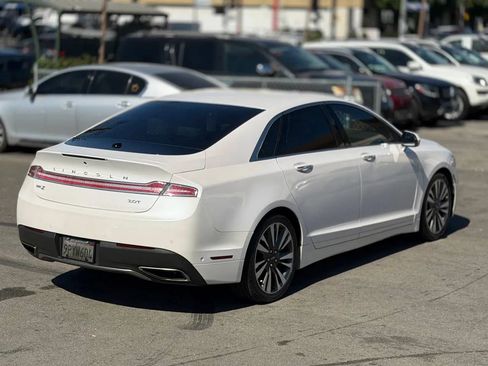 Used 2019 Lincoln MKZ Reserve FWD image 19