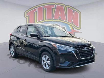 Certified 2023 Nissan Kicks S