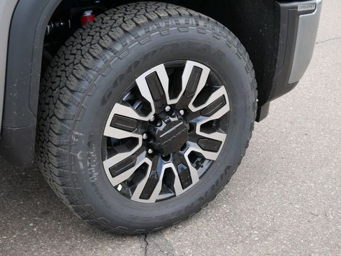 New 2026 GMC Sierra 3500 Denali Ultimate AWD/4WD image 6