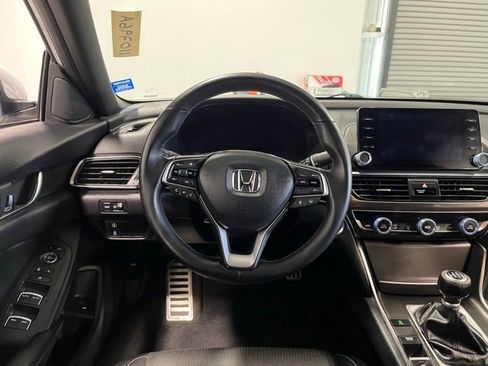 Used 2019 Honda Accord Sport image 21