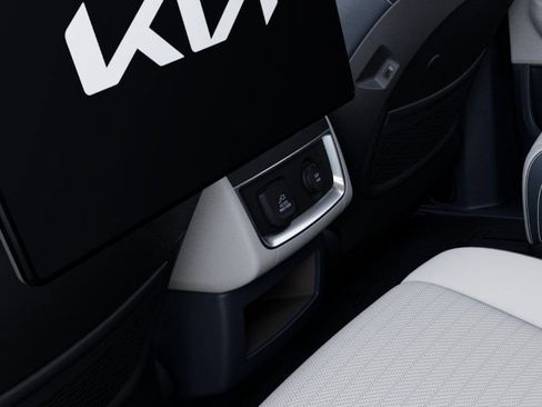 New 2026 Kia Carnival SX Prestige image 26