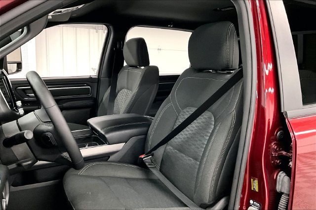 Used 2025 RAM 1500 Big Horn AWD/4WD image 23