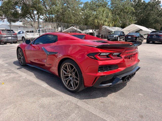Used 2023 Chevrolet Corvette Z06 w/ Stealth Interior Trim Package RWD image 3
