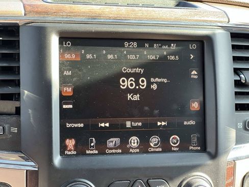 Used 2016 RAM 1500 Laramie Longhorn w/ Convenience Group AWD/4WD image 37