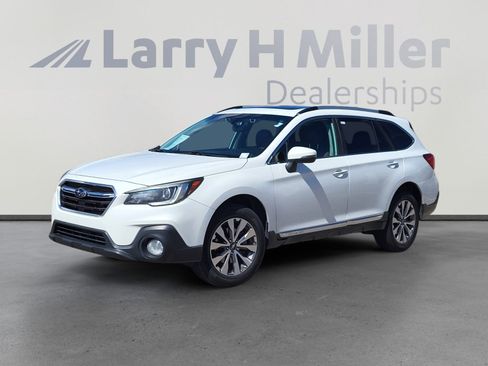 Used 2019 Subaru Outback 3.6R Touring image 1