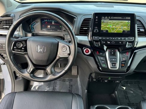 Certified 2023 Honda Odyssey Touring image 18