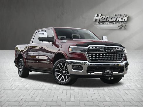 Used 2025 RAM 1500 Limited w/ Trailer Tow Group AWD/4WD image 2