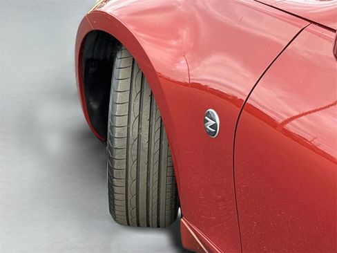 Used 2014 Nissan 370Z Coupe image 39