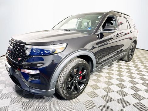Used 2022 Ford Explorer ST w/ Equipment Group 401A AWD/4WD image 3