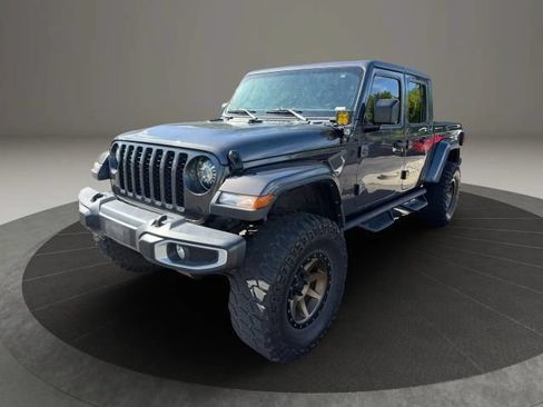 Used 2021 Jeep Gladiator Sport AWD/4WD image 1