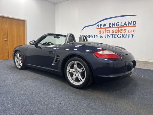 Used 2007 Porsche Boxster S RWD image 2