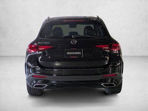 New 2026 Mercedes-Benz GLC 300 image 8