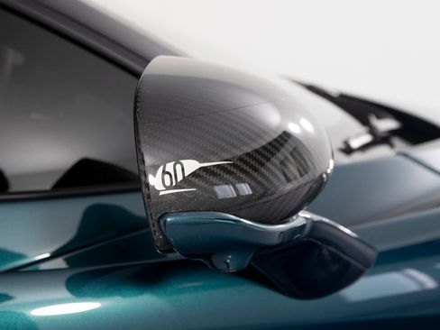 Used 2025 McLaren 750S RWD image 40