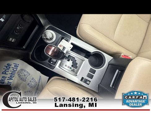 Used 2016 Toyota 4Runner Limited AWD/4WD image 31